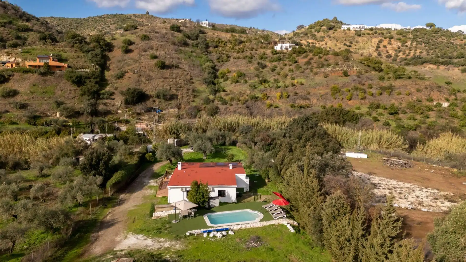 Vista exterior de Finca rústica en venta en Monda con Trastero y Piscina
