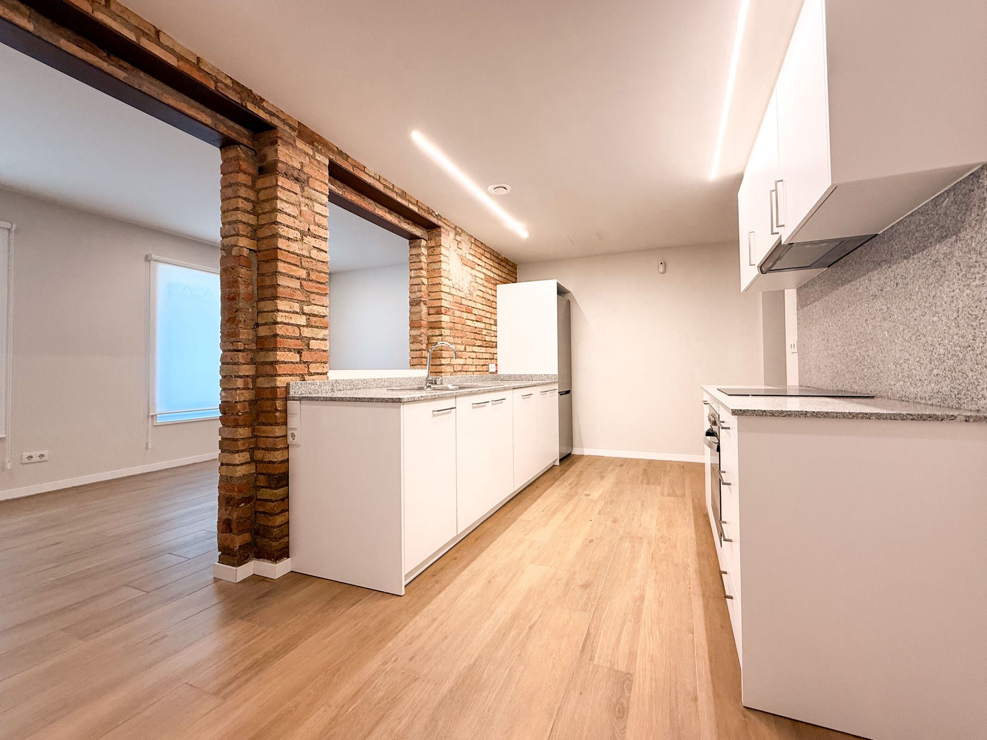 Planta baja de alquiler en Centre