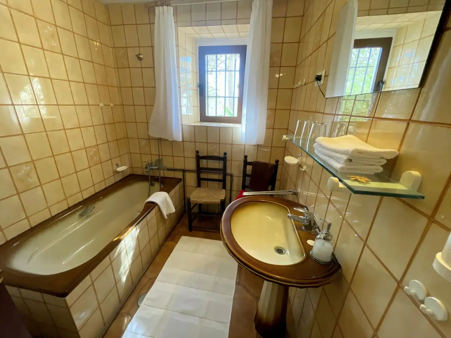 Badezimmer von Country house zum Verkauf in Villanueva de la Concepción mit Klimaanlage, Heizung und Privatgarten