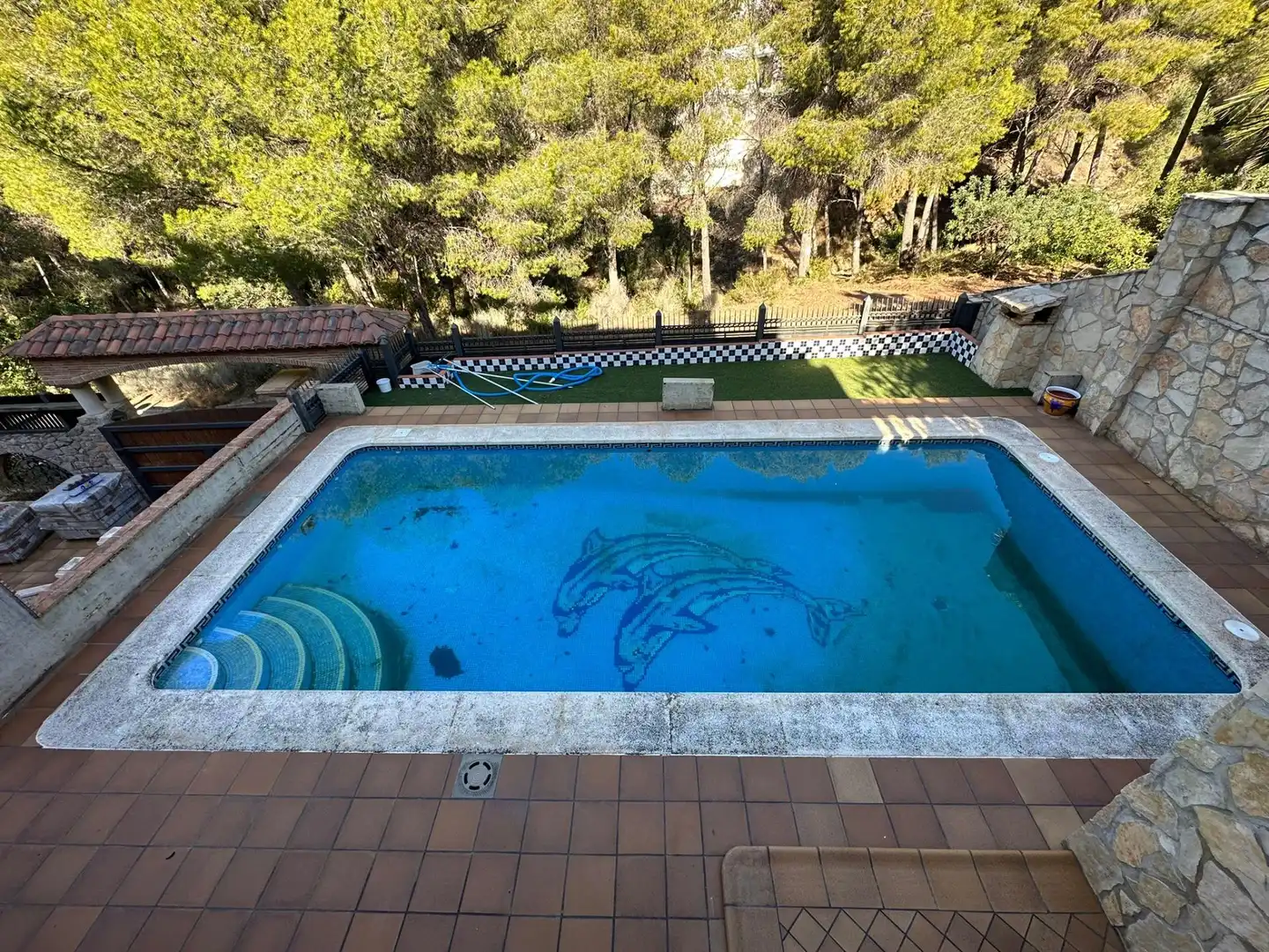 Piscina de Casa o xalet en venda en Benicasim / Benicàssim amb Aire condicionat, Jardí privat i Terrassa