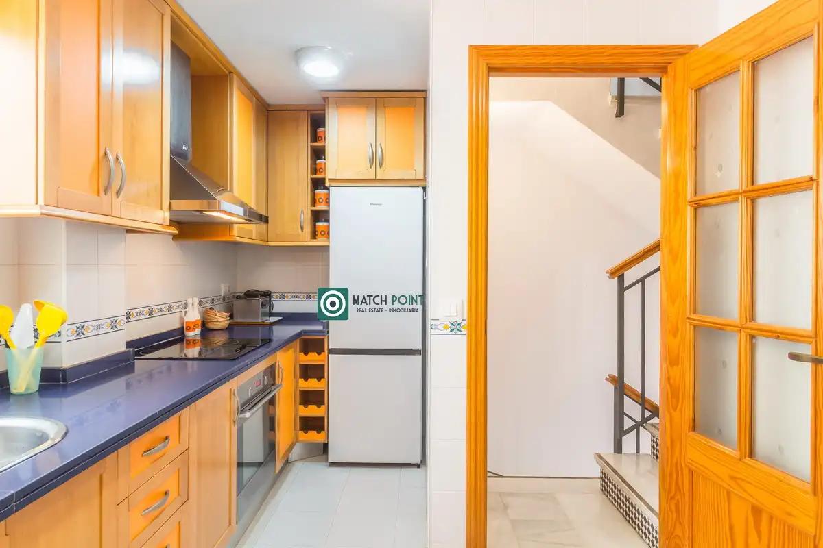 Kitchen of Detached homes for sale in Almuñécar