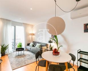 Flat to rent in Carrer de Joaquín Costa, 56, El Raval