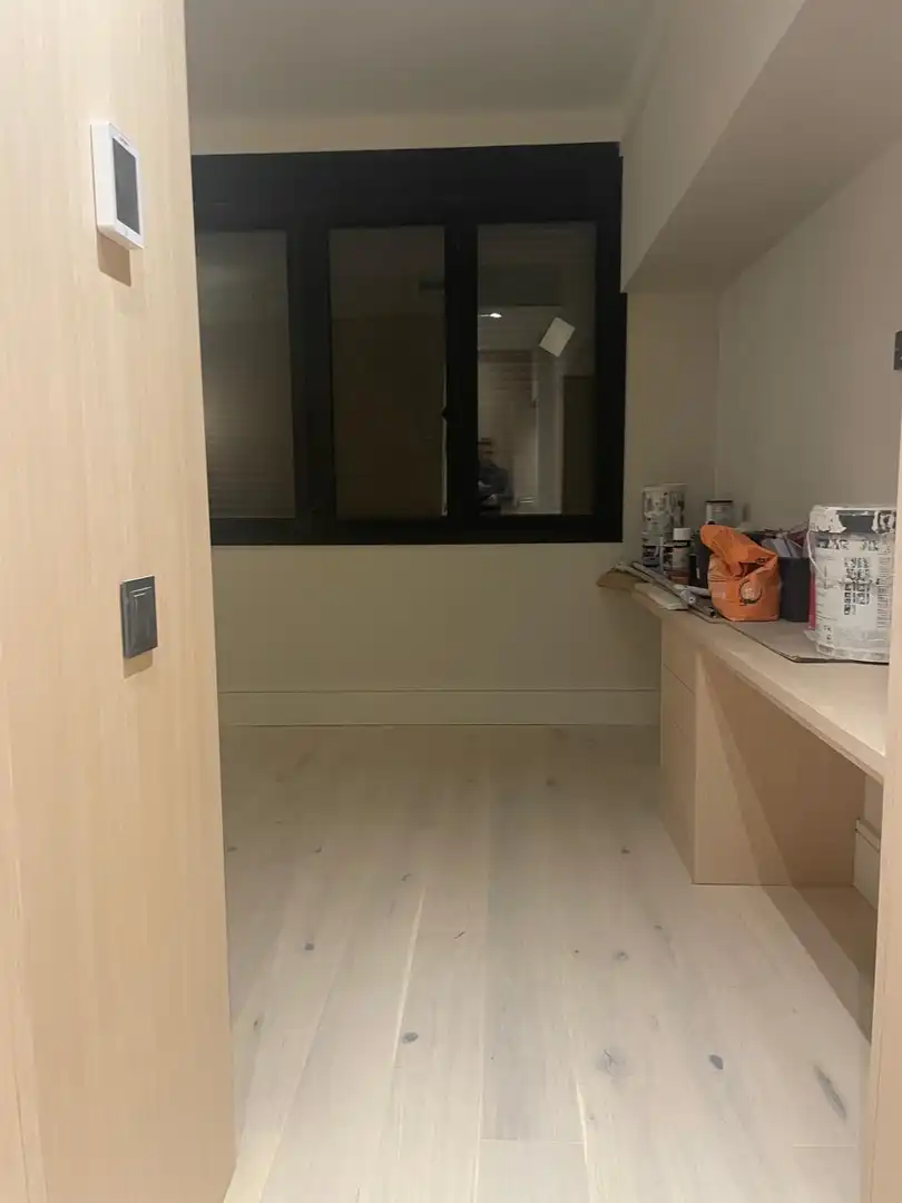 Office for sale in Barcelona  with Air Conditioner and Heating