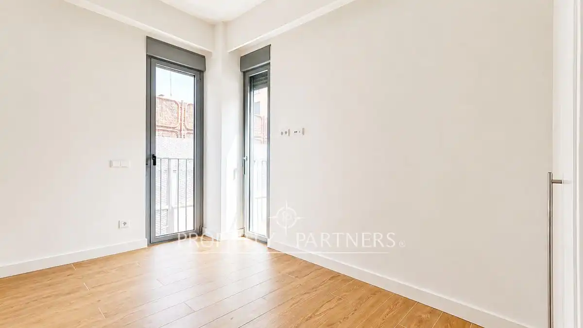 Balcony of Apartments for sale in Madrid  with Air Conditioner, Heating and Private garden