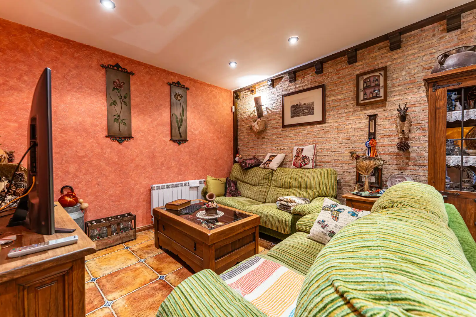 Sala d'estar de Casa o xalet en venda en Méntrida amb Aire condicionat, Calefacció i Jardí privat