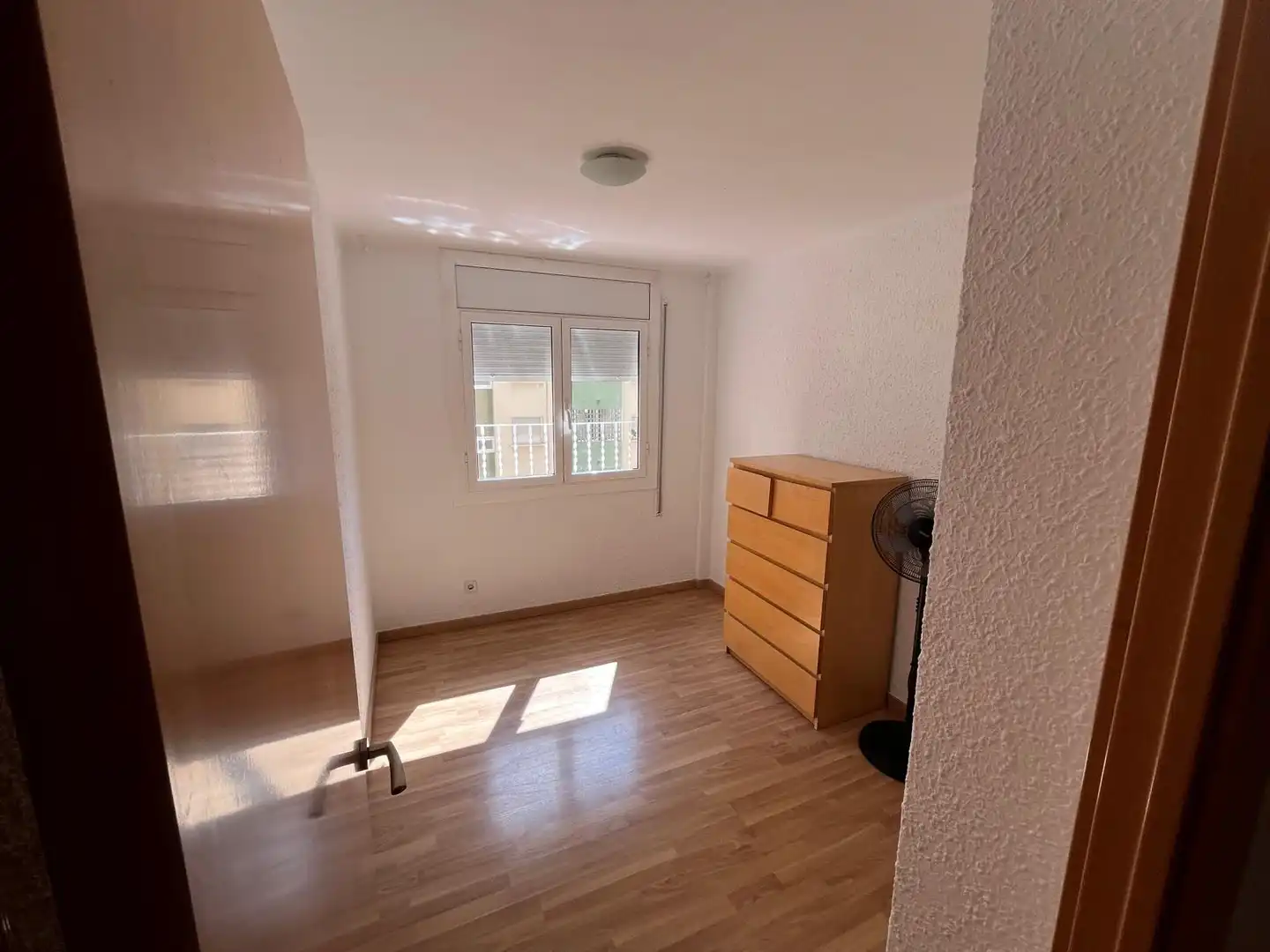 Wohnung zur Miete in Grup Verge de la Salut, La Salut