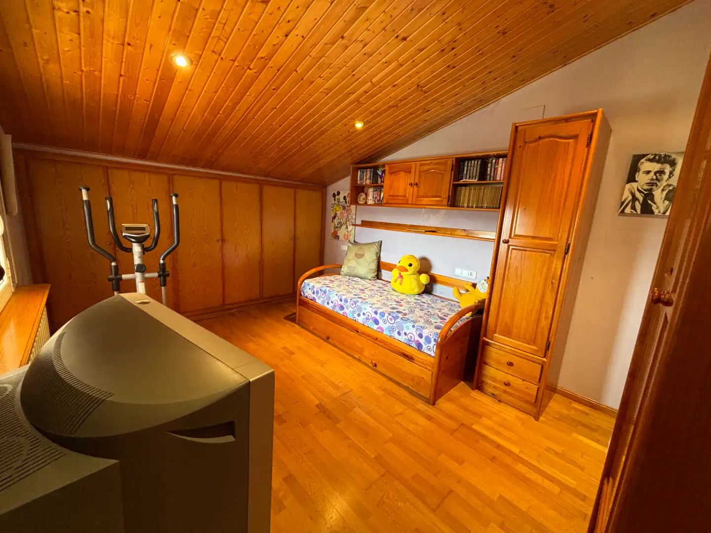 Dormitori de Casa o xalet en venda en Mollerussa amb Aire condicionat, Calefacció i Jardí privat