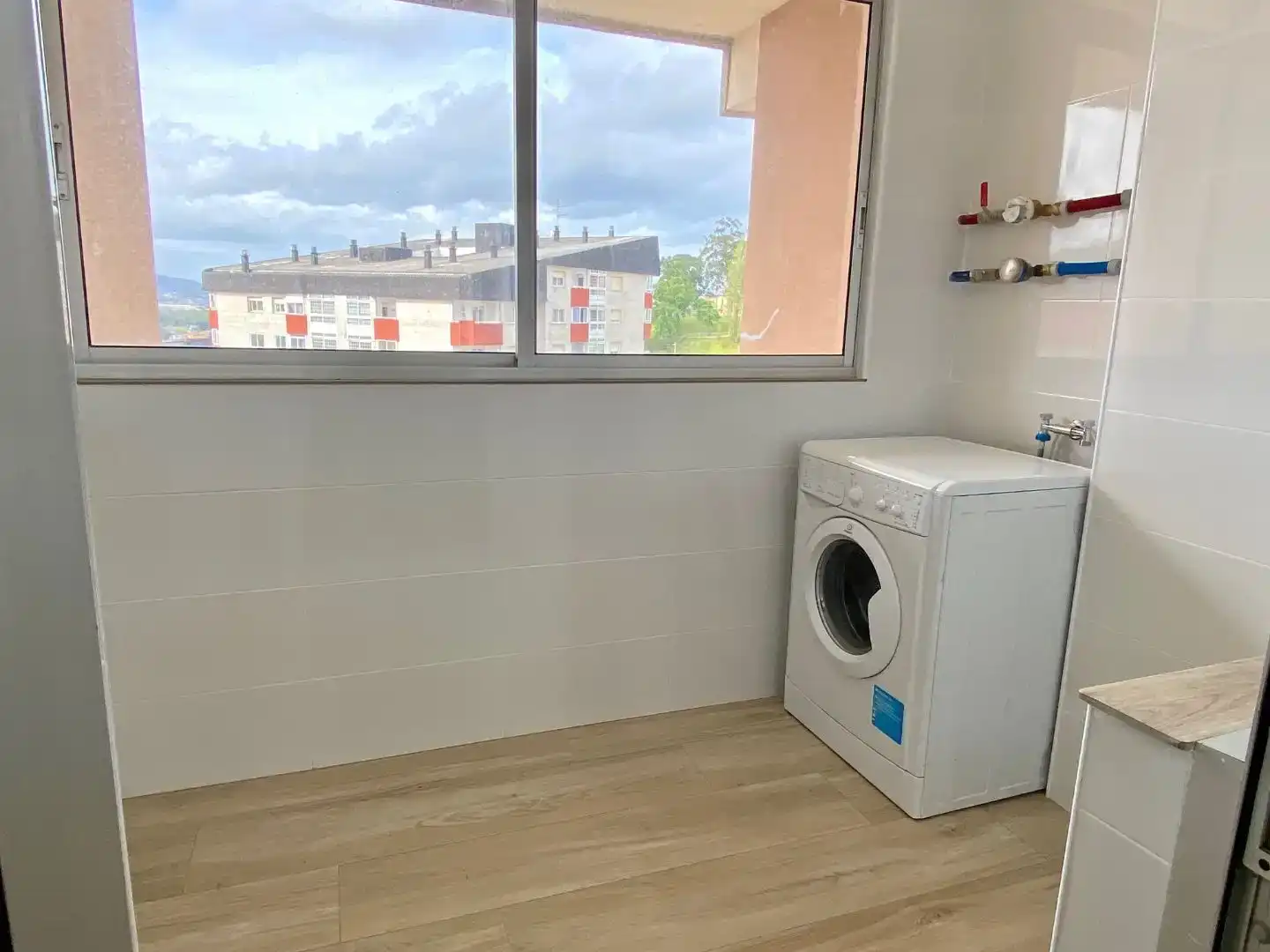Balcony of Flat for rent in Vigo   with Parquet flooring and Storage room