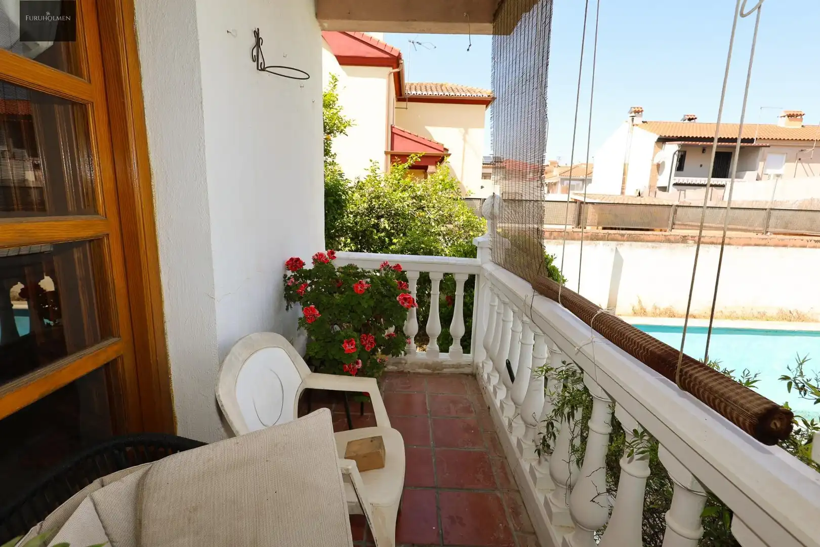 Terrassa de Casa o xalet en venda en Las Gabias amb Aire condicionat, Piscina i Balcó