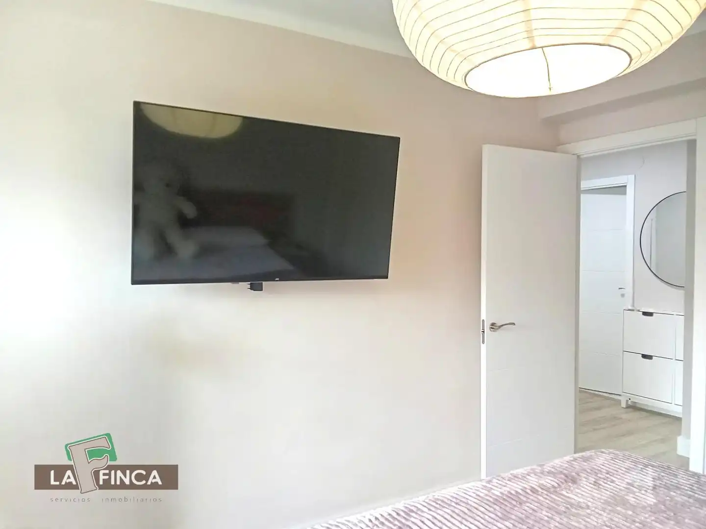 Bedroom of Flat for sale in Oviedo   with Heating and Furnished