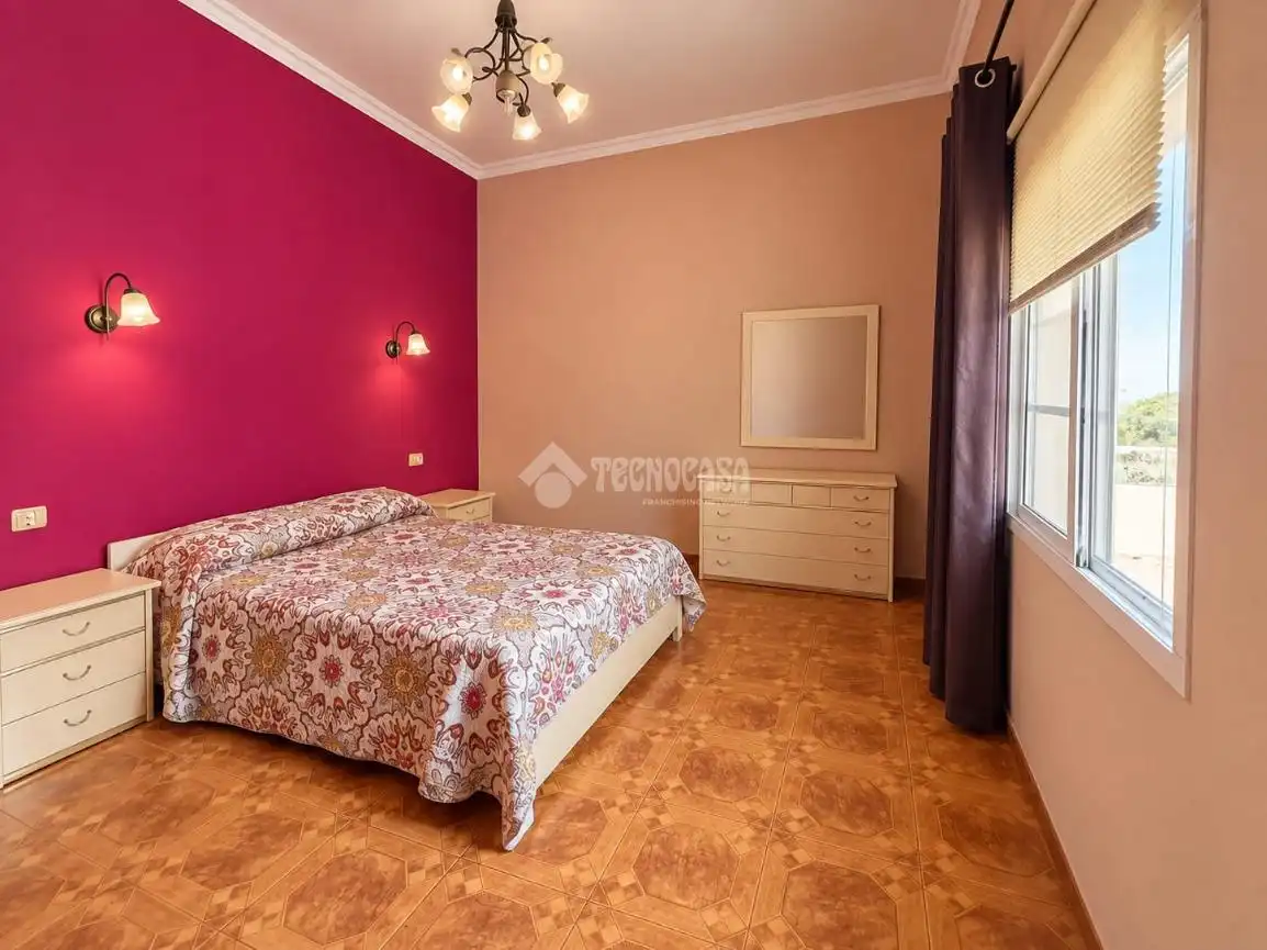 Bedroom of Flat for sale in Guía de Isora  with Storage room