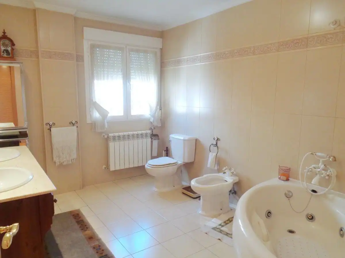 Chalet con terraza en venta en Valdepeñas, imagen 6