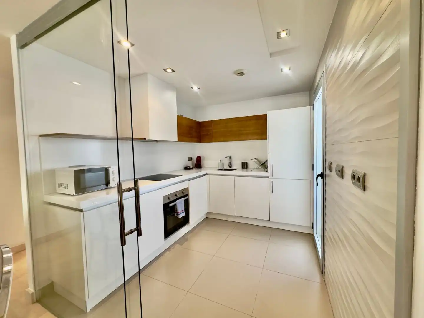 Cocina de Piso en venta en Marbella con Aire acondicionado, Terraza y Piscina