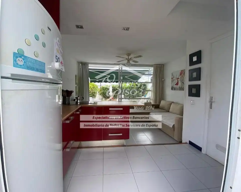 Kitchen of Houses for sale in San Bartolomé de Tirajana  with Terrace, Swimming Pool and Community pool