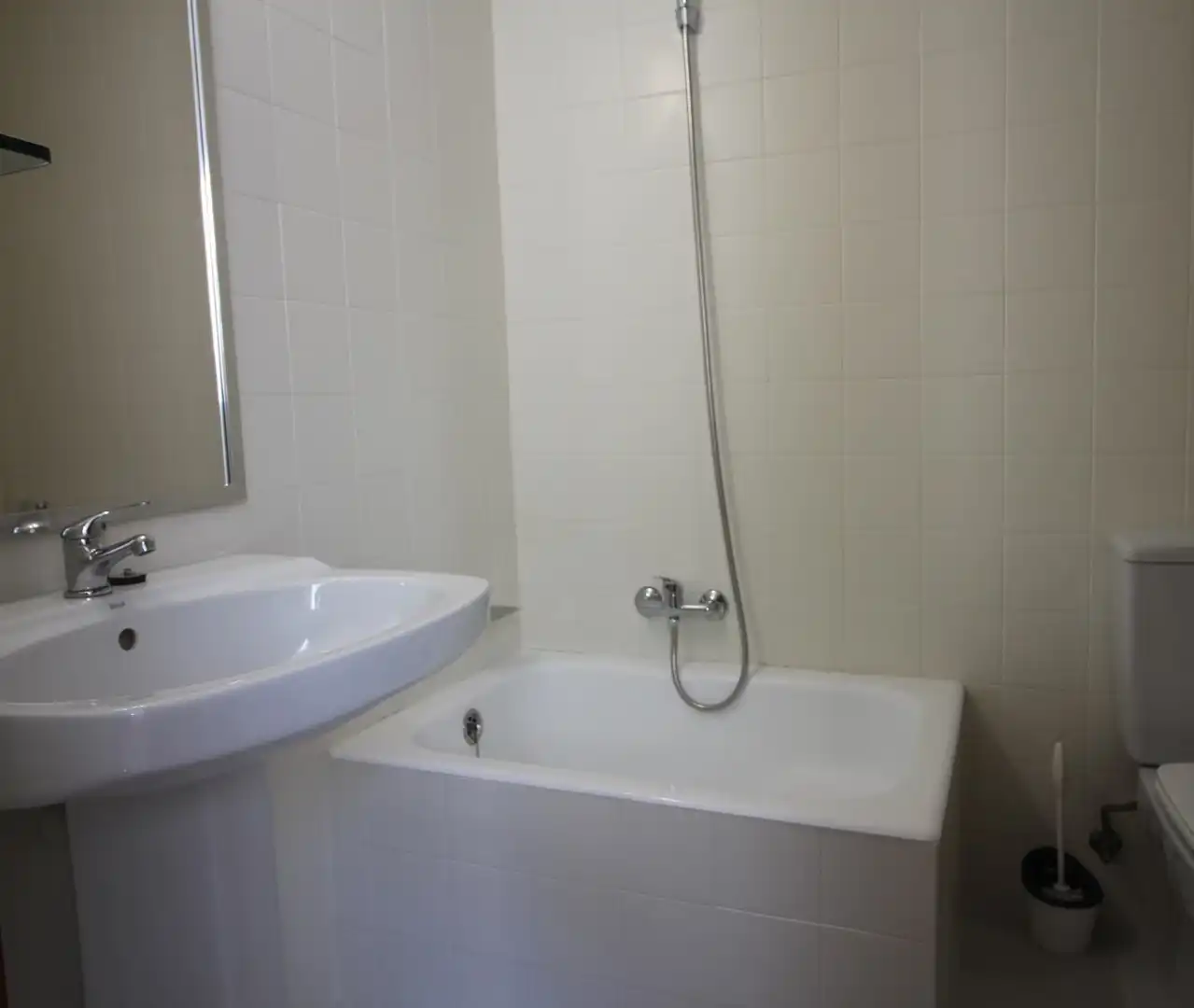 Badezimmer von Maisonette zum Verkauf in Figueres mit Heizung, Terrasse und Abstellraum