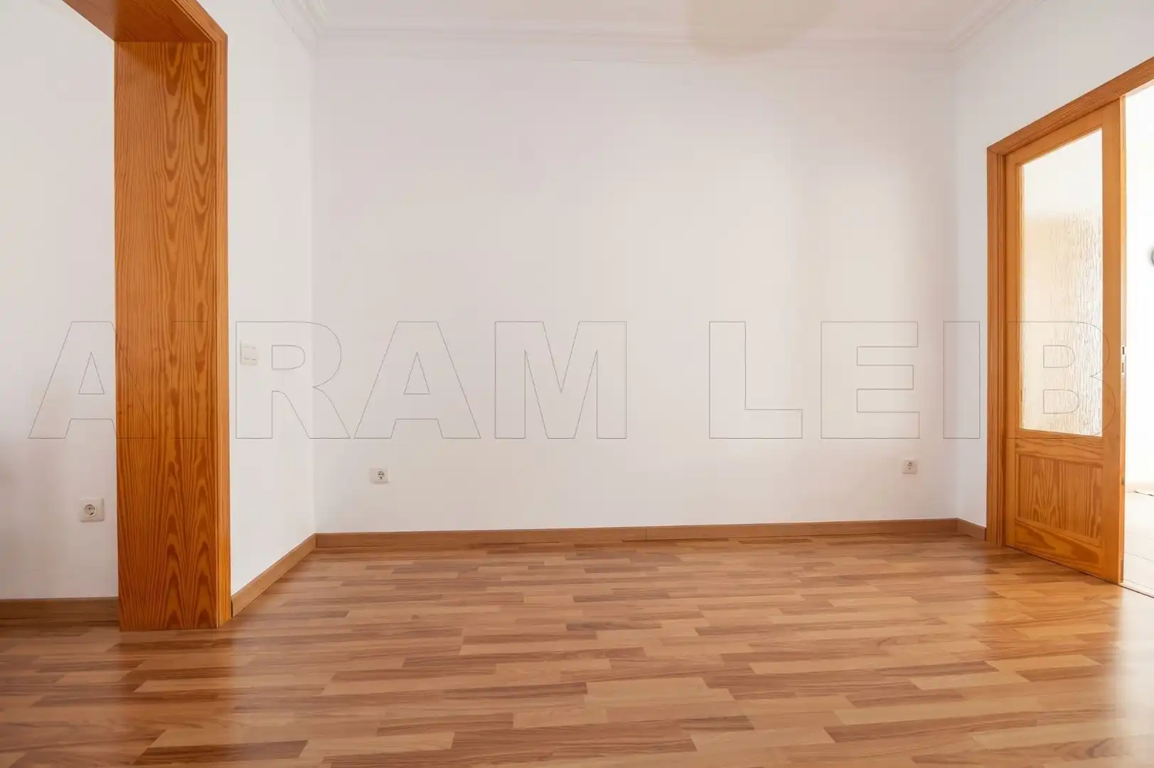 Bedroom of Flat for sale in Gran Via de Colom