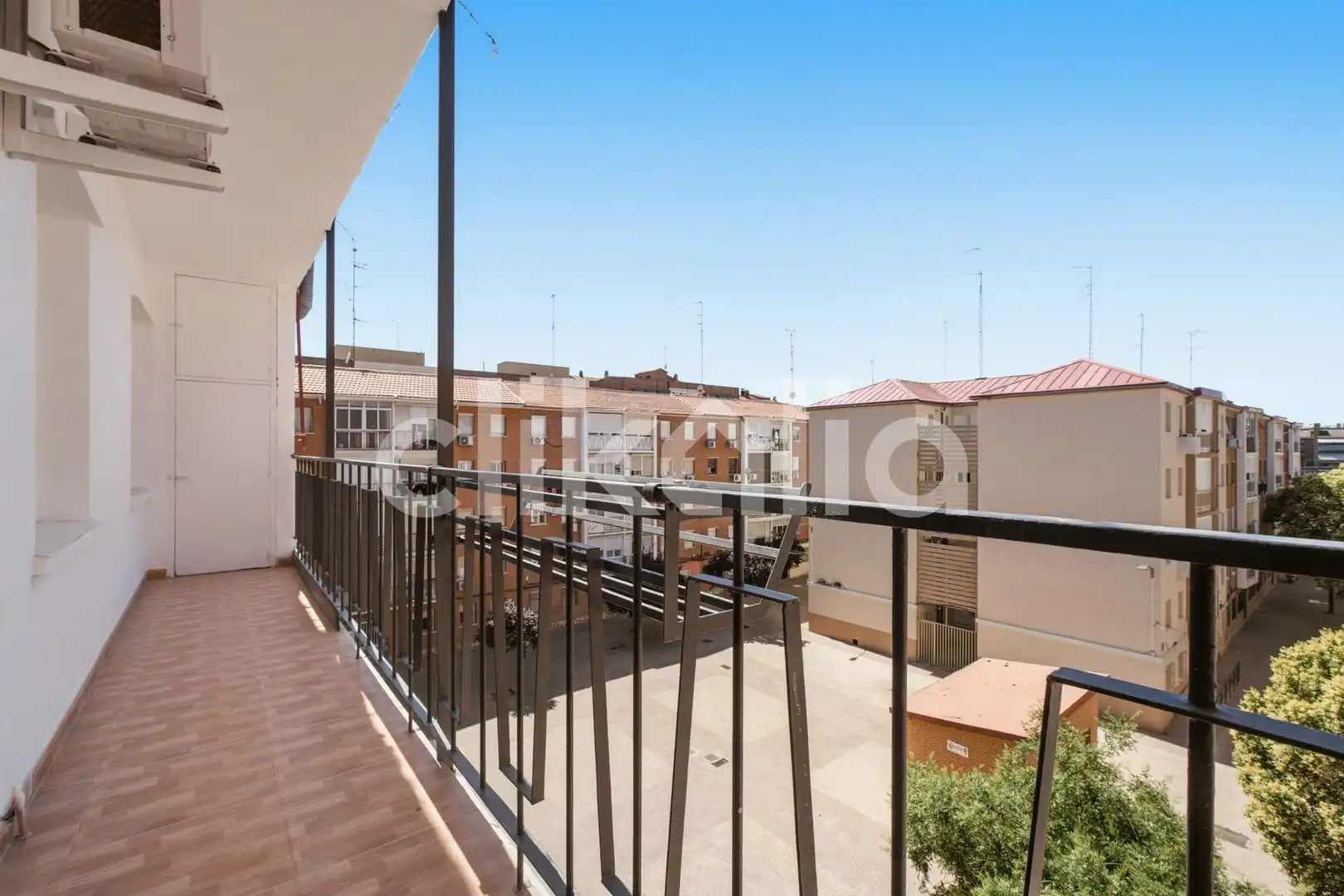 Piso con ascensor en venta en Caballería Española, imagen 6