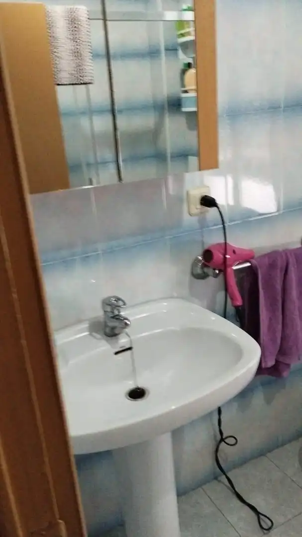 Bany de Pis en venda en Córdoba amb Aire condicionat, Terrassa i Moblat