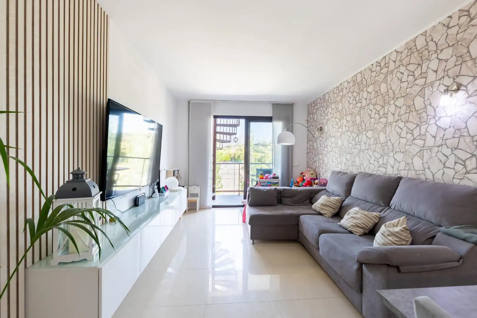 Sala d'estar de Àtic en venda en Inca amb Aire condicionat, Jardí privat i Terrassa