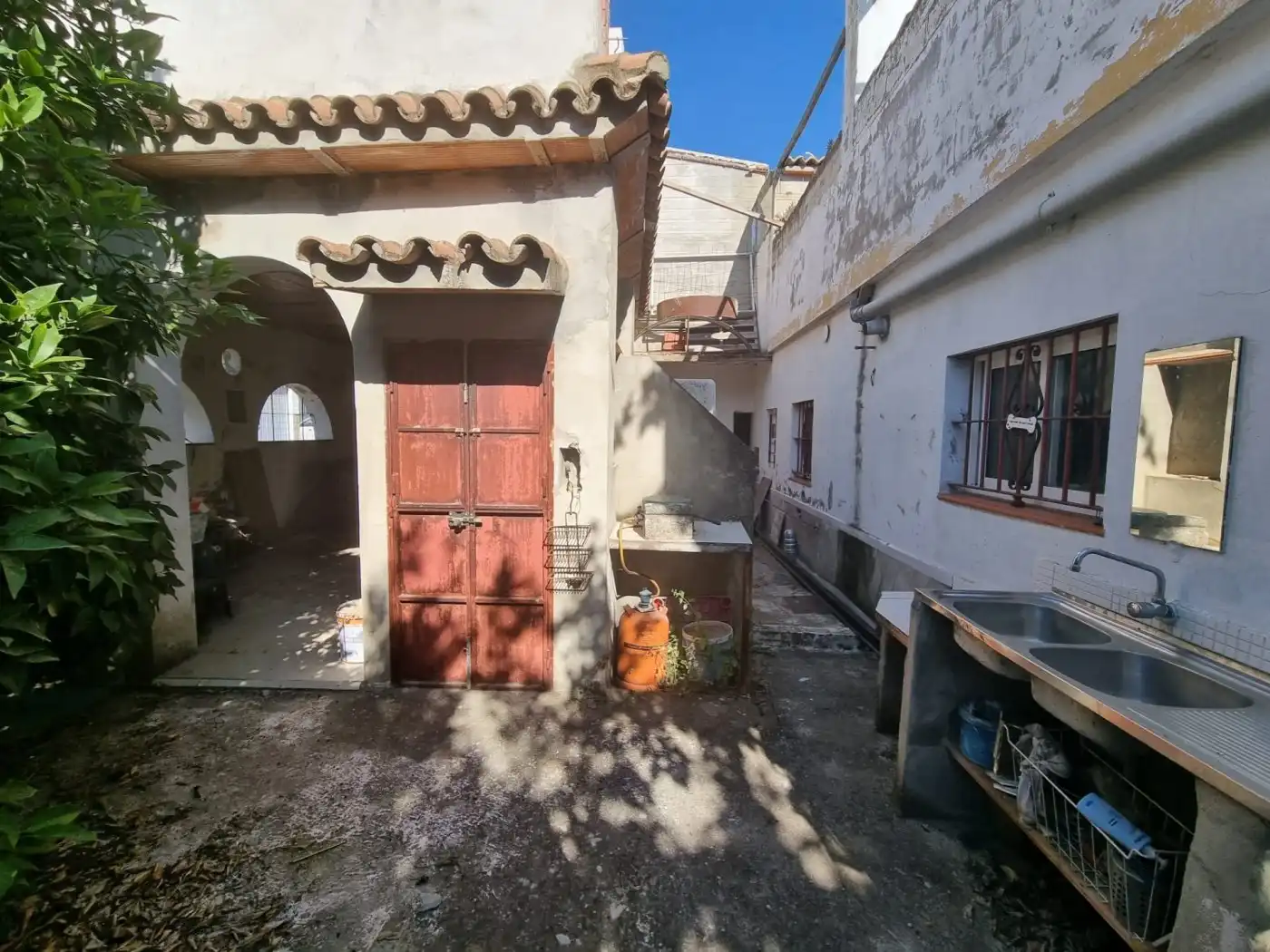 Vista exterior de Finca rústica en venda en Arcos de la Frontera amb Jardí privat, Terrassa i Traster