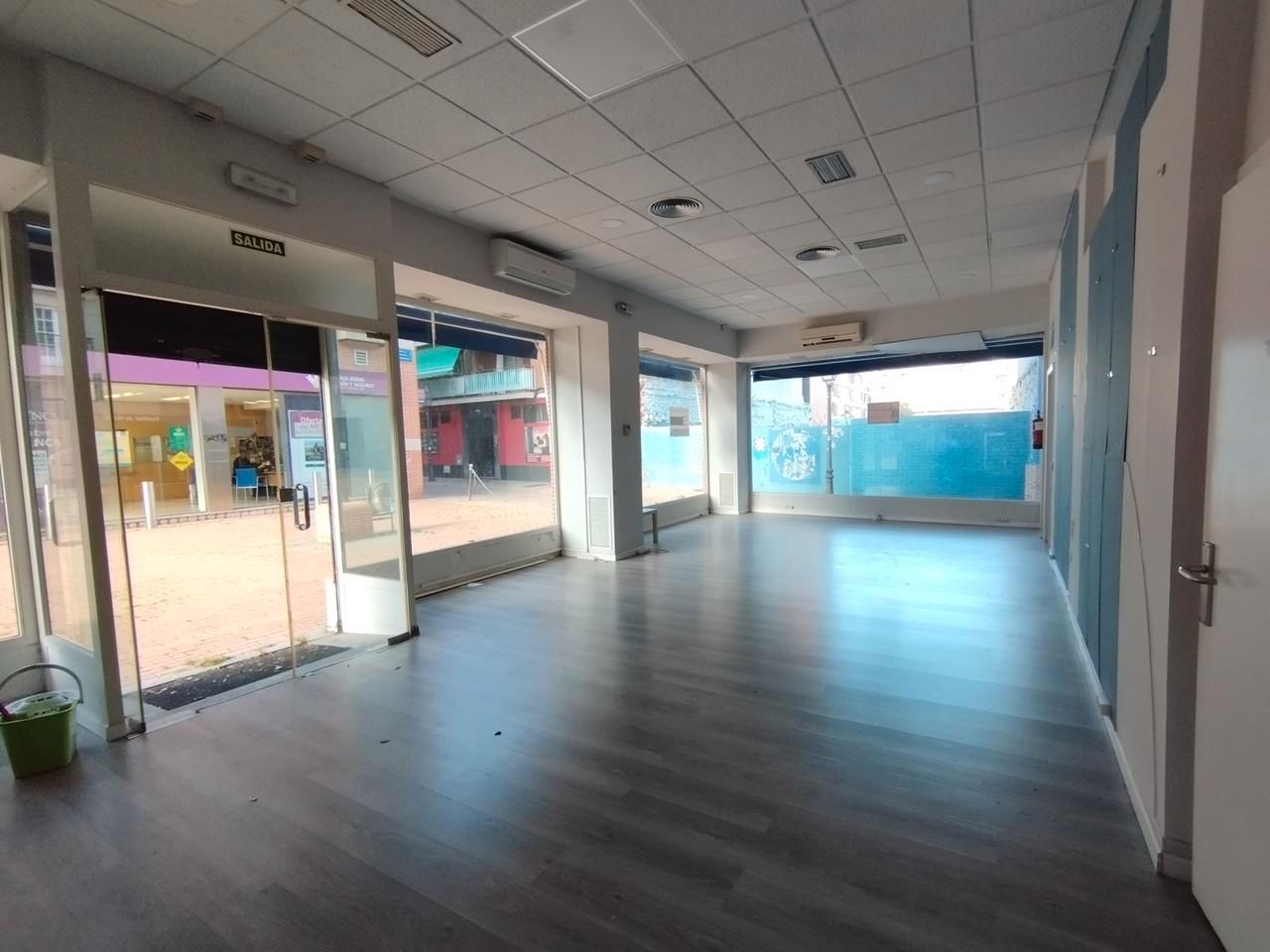 Local de lloguer en Leganés amb Aire condicionat