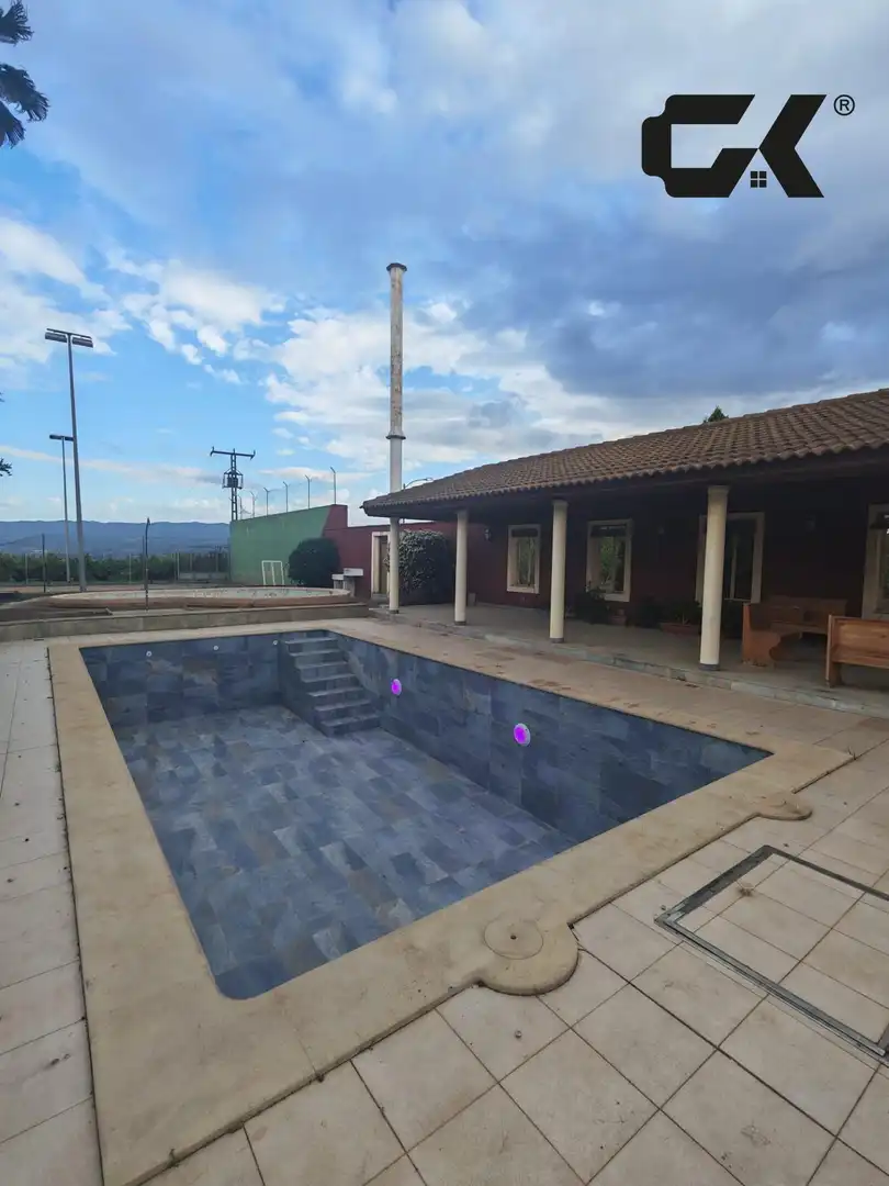 Piscina de Finca rústica en venta en Murcia