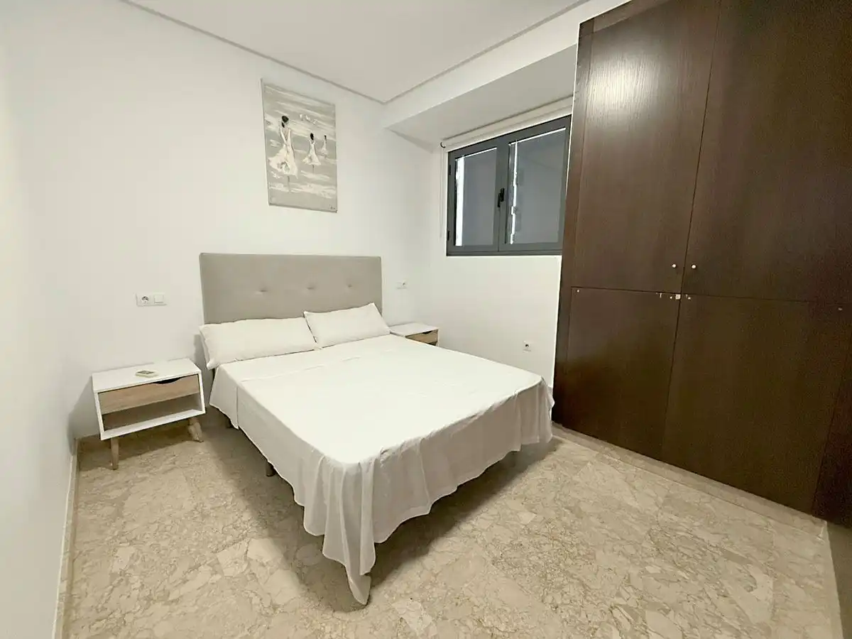 Habitación de Dúplex para compartir en Sevilla con Calefacción, Amueblado y Horno