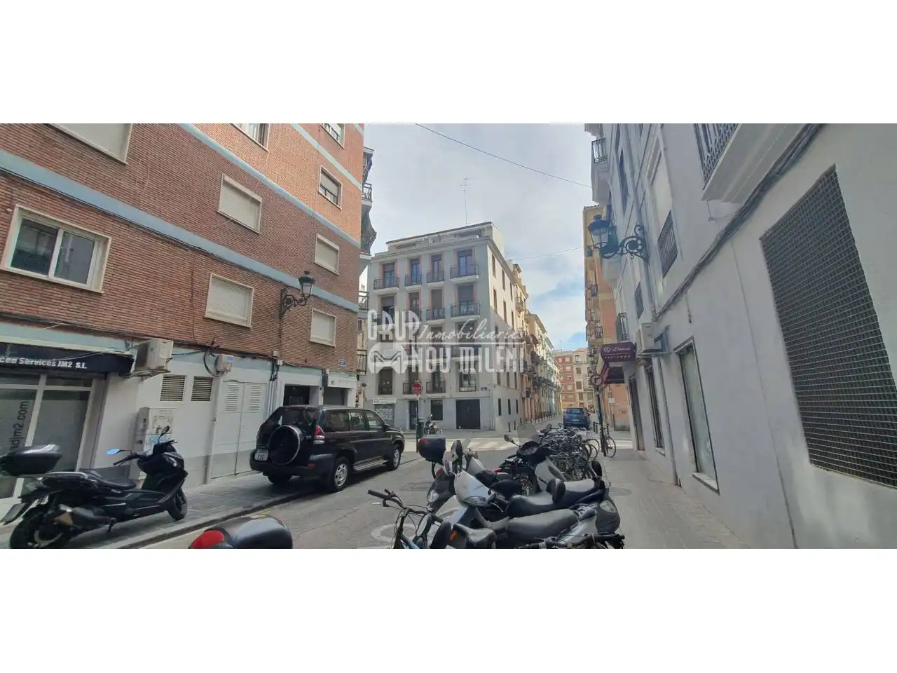 Flat with terrace to rent in Calle DOCTOR MONTSERRAT, imagen 6