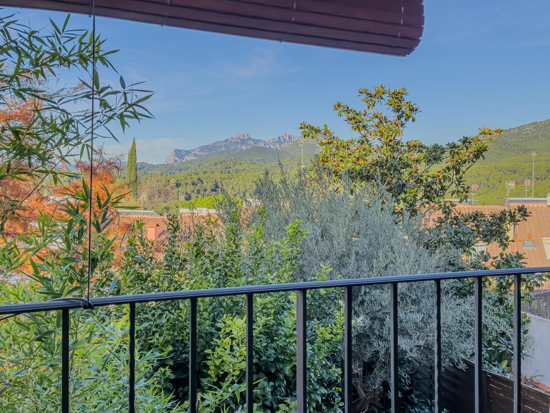 Jardí de Casa o xalet en venda en Viladecavalls amb Calefacció, Jardí privat i Parquet