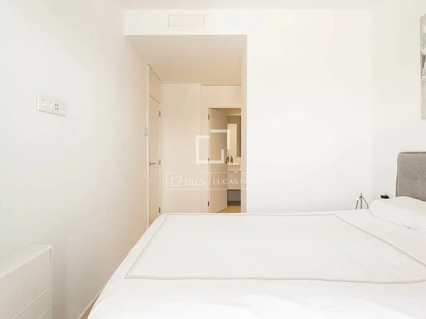 Bedroom of Flat for rent in Barcelona  with Air Conditioner, Heating and Parquet flooring