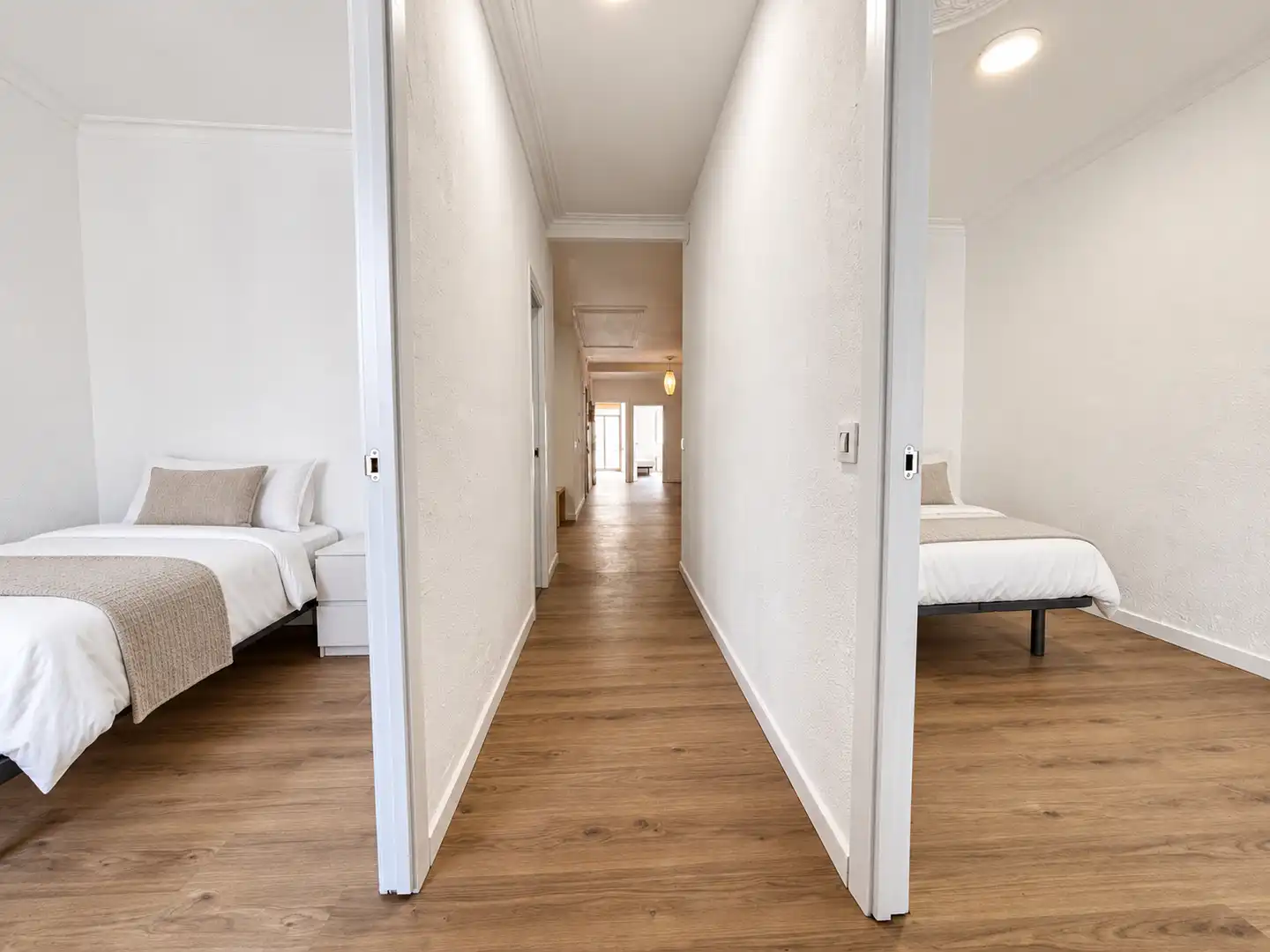 Flat with terrace for sale in Carrer Nou de la Rambla, imagen 32