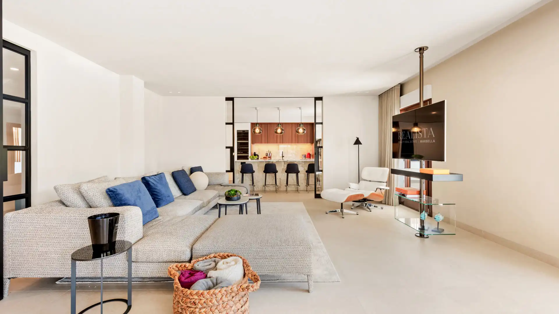 Penthouse with pool for sale in Milla de Oro, imagen 3