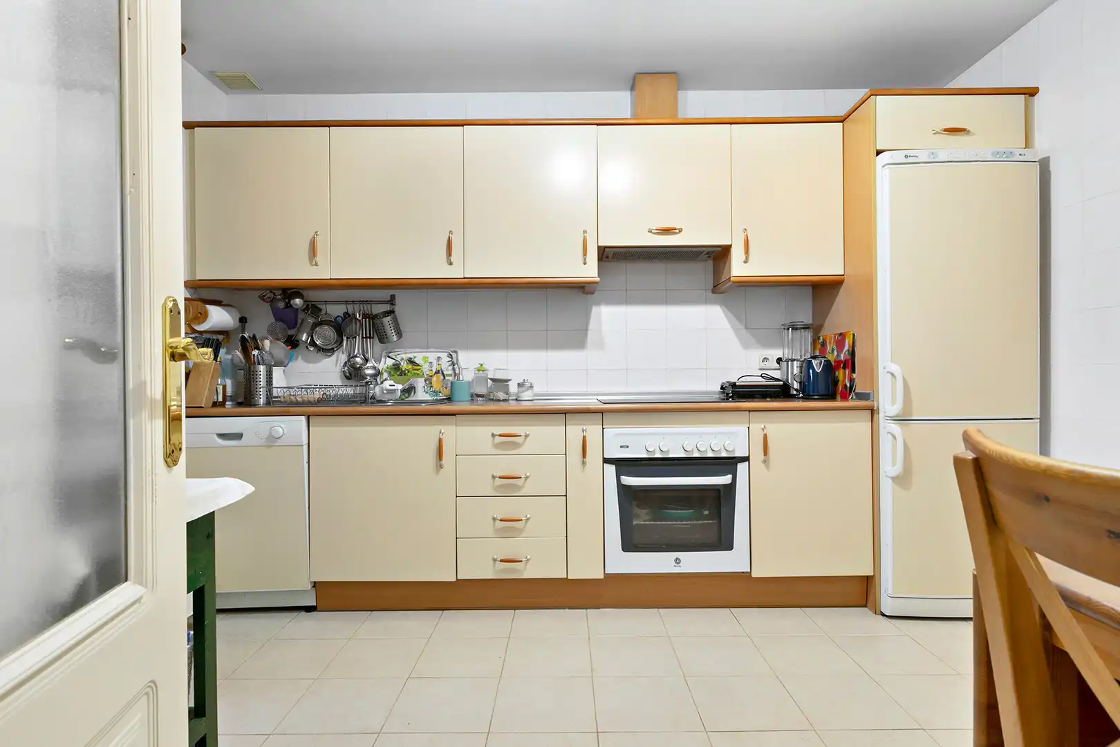 Cocina de Apartamento en venta en Marbella con Terraza y Internet