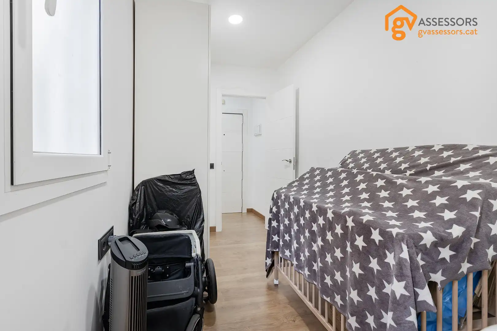 Dormitori de Pis en venda en Barcelona amb Aire condicionat, Parquet i Forn