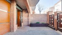 Vista exterior de Casa o xalet en venda en Mataró amb Calefacció, Terrassa i Traster