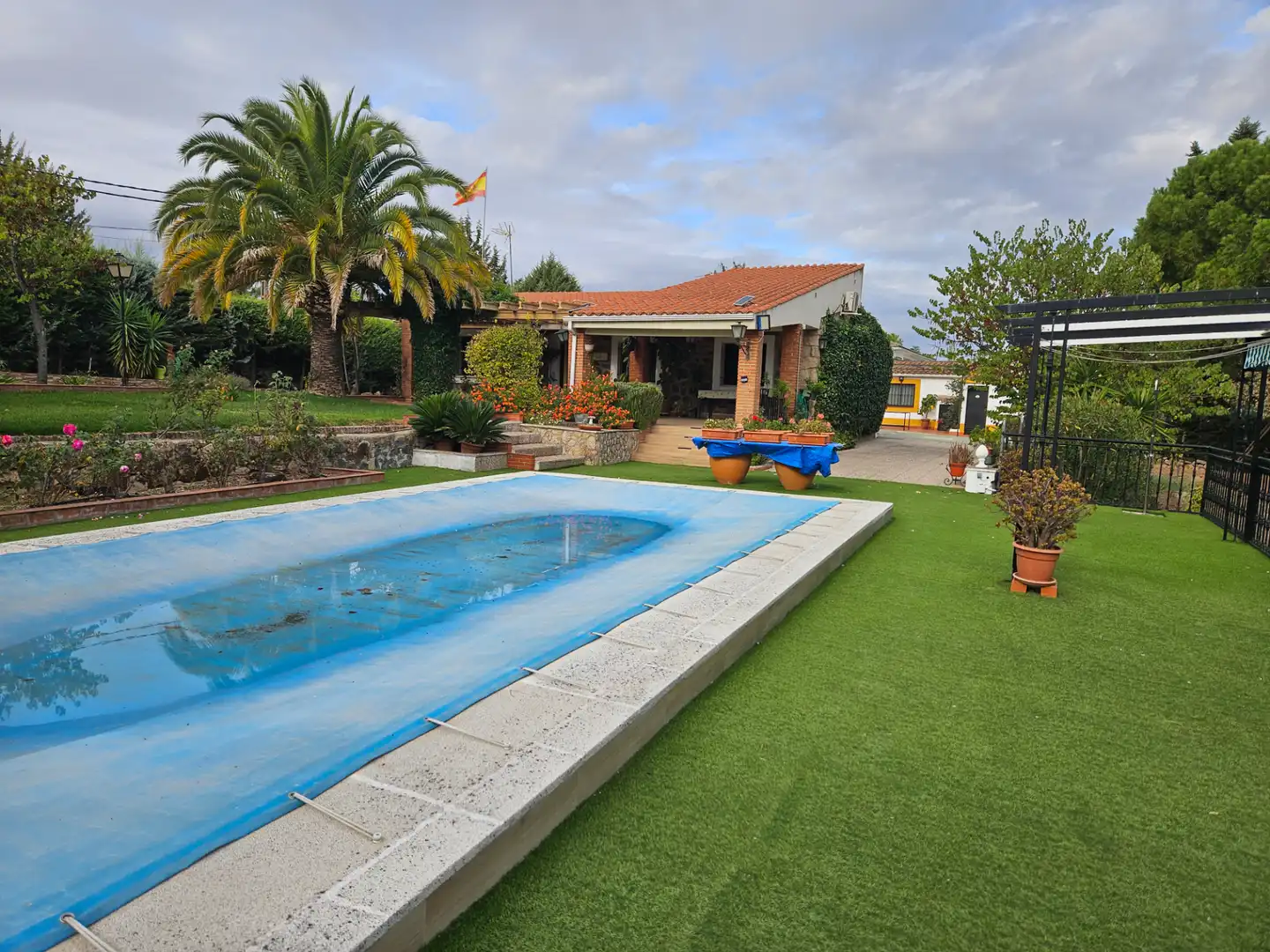 Schwimmbecken von Haus oder Chalet zum Verkauf in Casar de Cáceres mit Möbliert