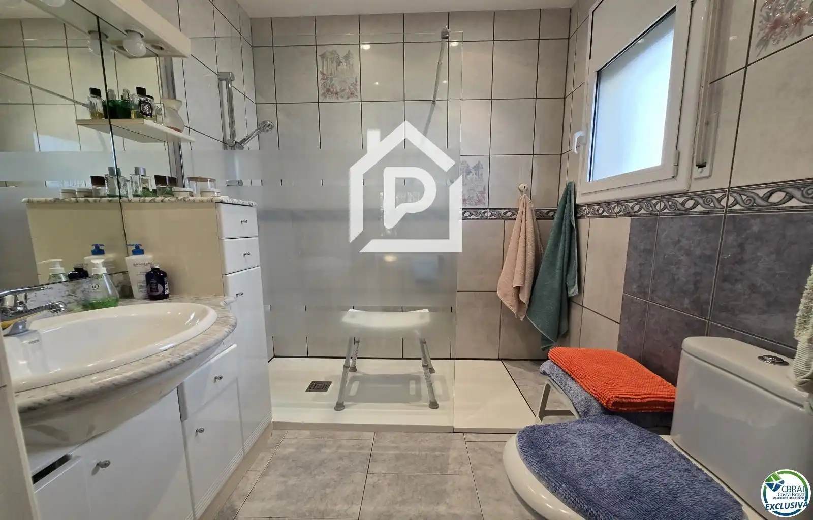 Chalet con piscina en venta en Pení, imagen 22