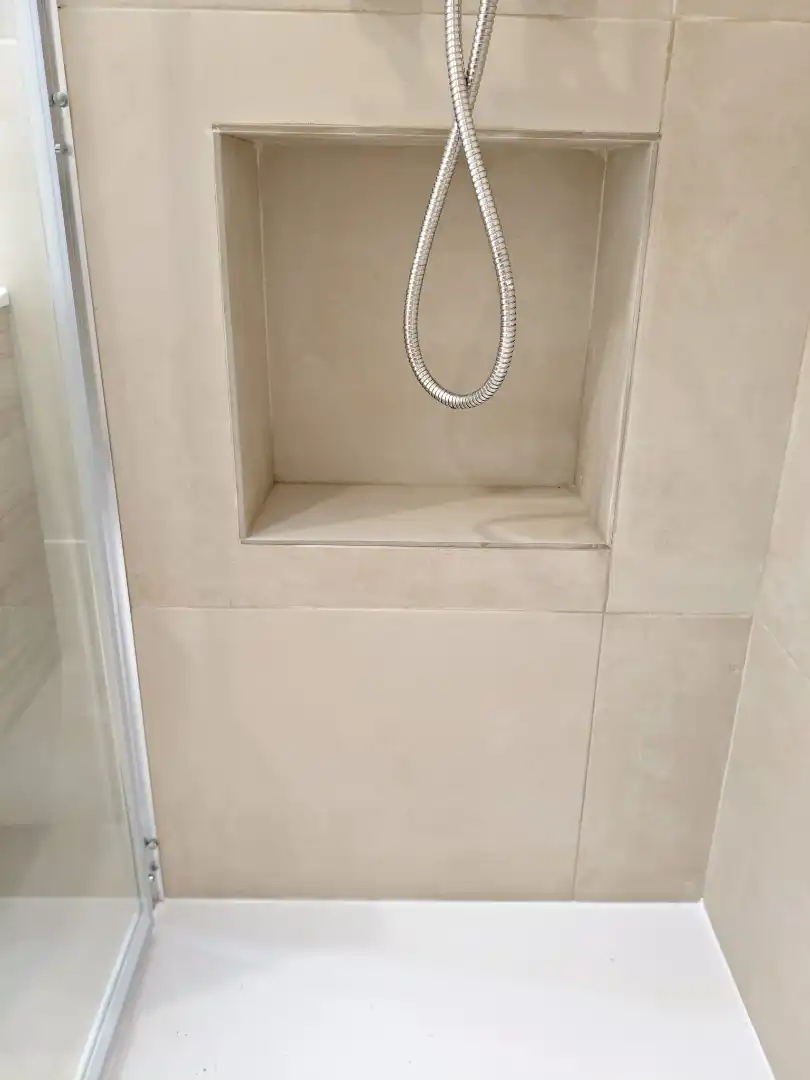 Bathroom of Ground floor for sale in Dosrius  with Oven, Microwave and Alarm