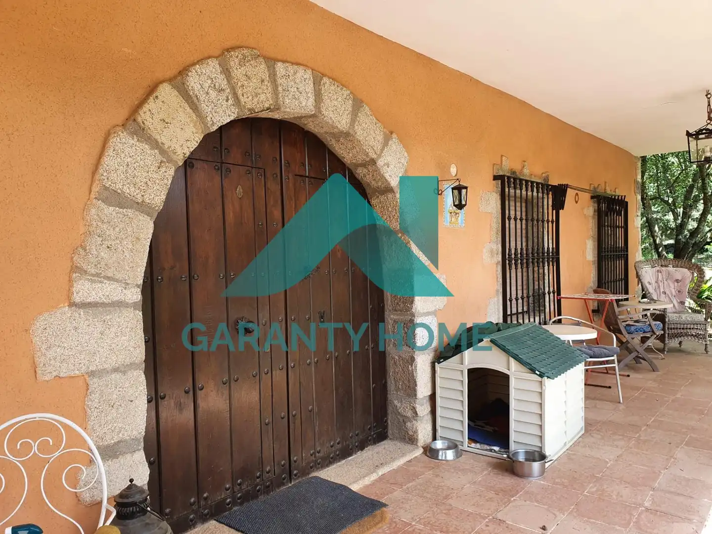 Chalet con piscina en venta en Arroyo de la Luz, imagen 7