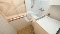 Bathroom of Flat for sale in  Barcelona Capital  with Air Conditioner