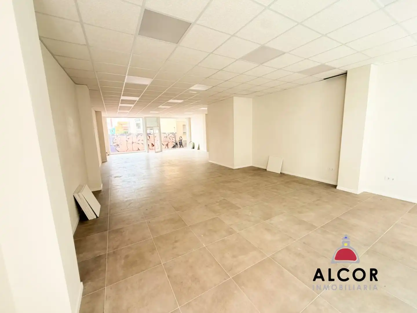 Local comercial en alquiler en Pueblo, imagen 5