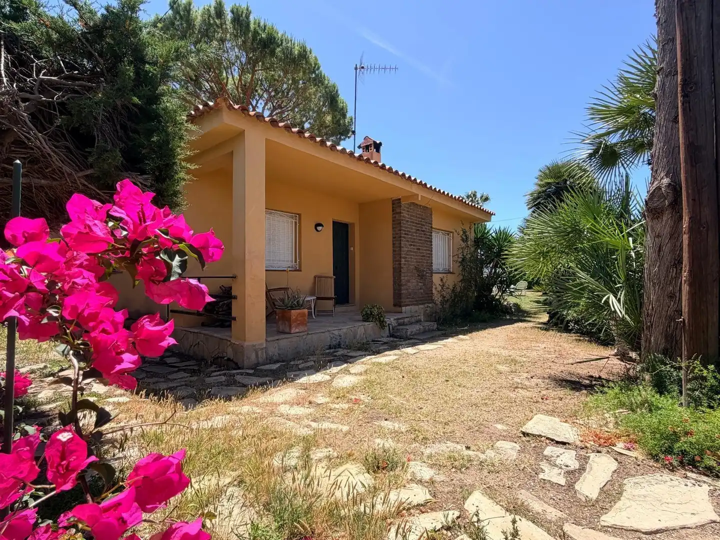 Jardí de Casa o xalet en venda en Cunit amb Calefacció, Jardí privat i Piscina