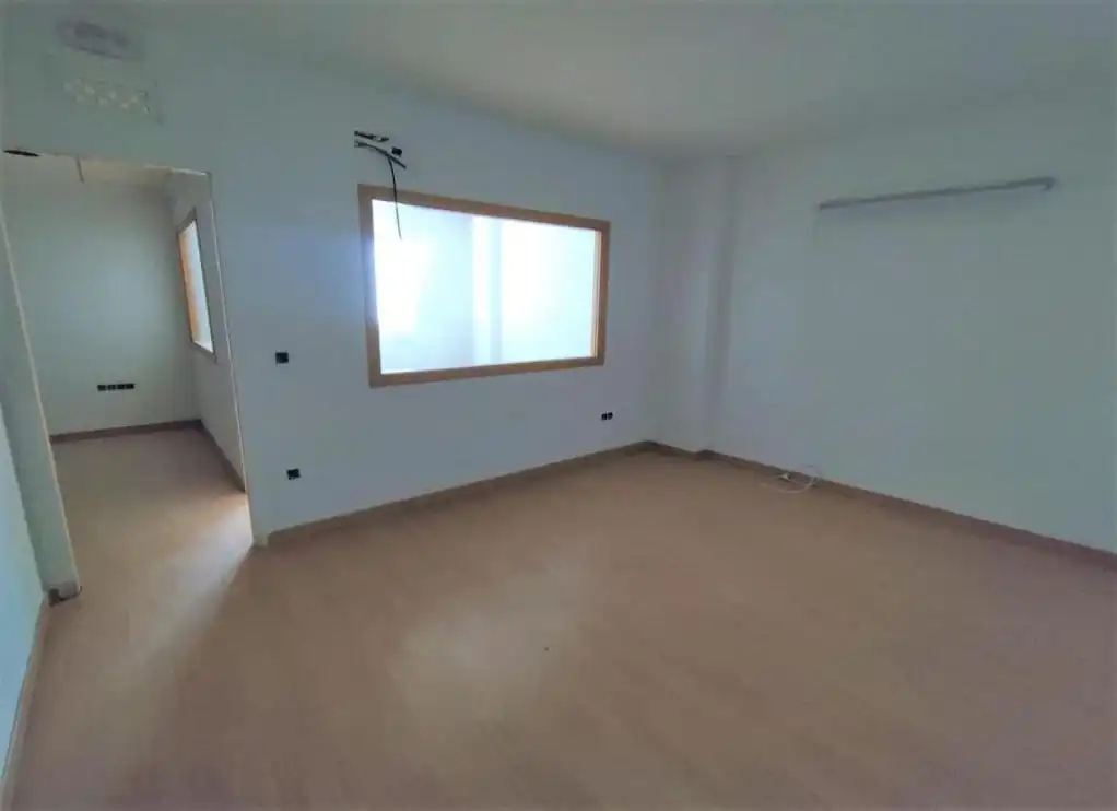 Local en venta en Caudete