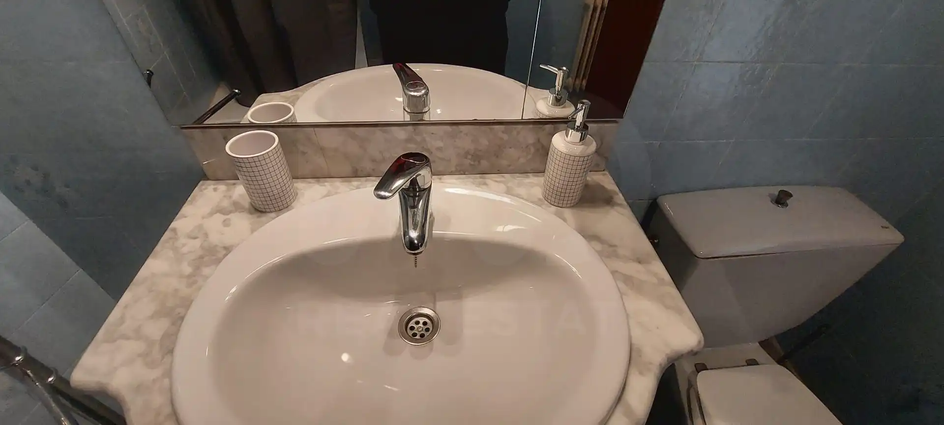 Baño de Piso de alquiler en La Robla  con Terraza