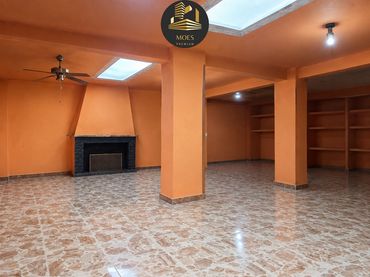 House with garden for sale in Úbeda