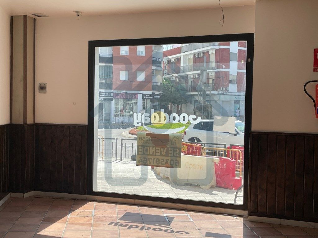 Premises for sale in Los Palacios y Villafranca