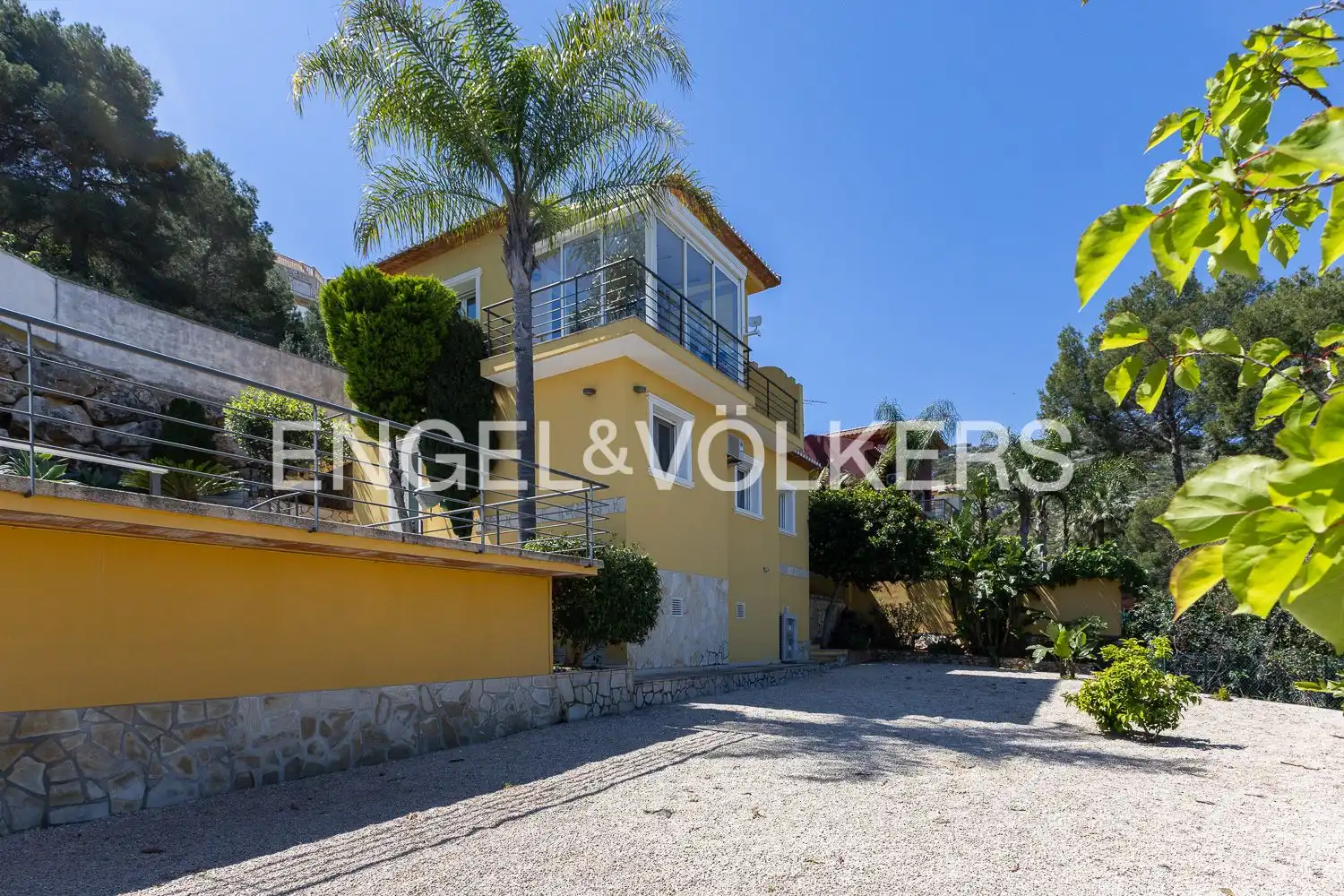 Vista exterior de Casa o chalet en venta en Dénia con Calefacción y Jardín privado