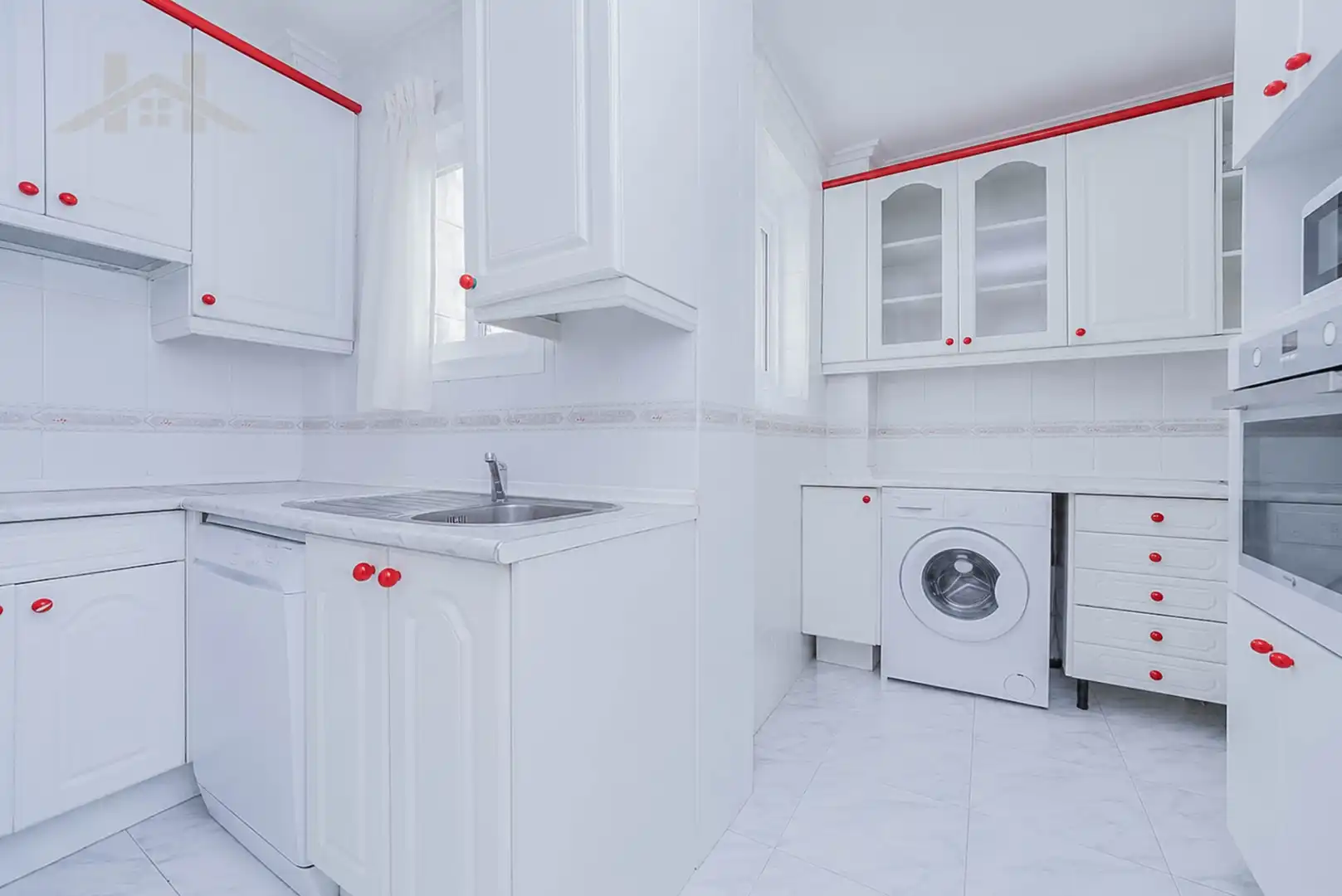 Cocina de Piso en venta en Madrid con Calefacción, Parquet y Amueblado