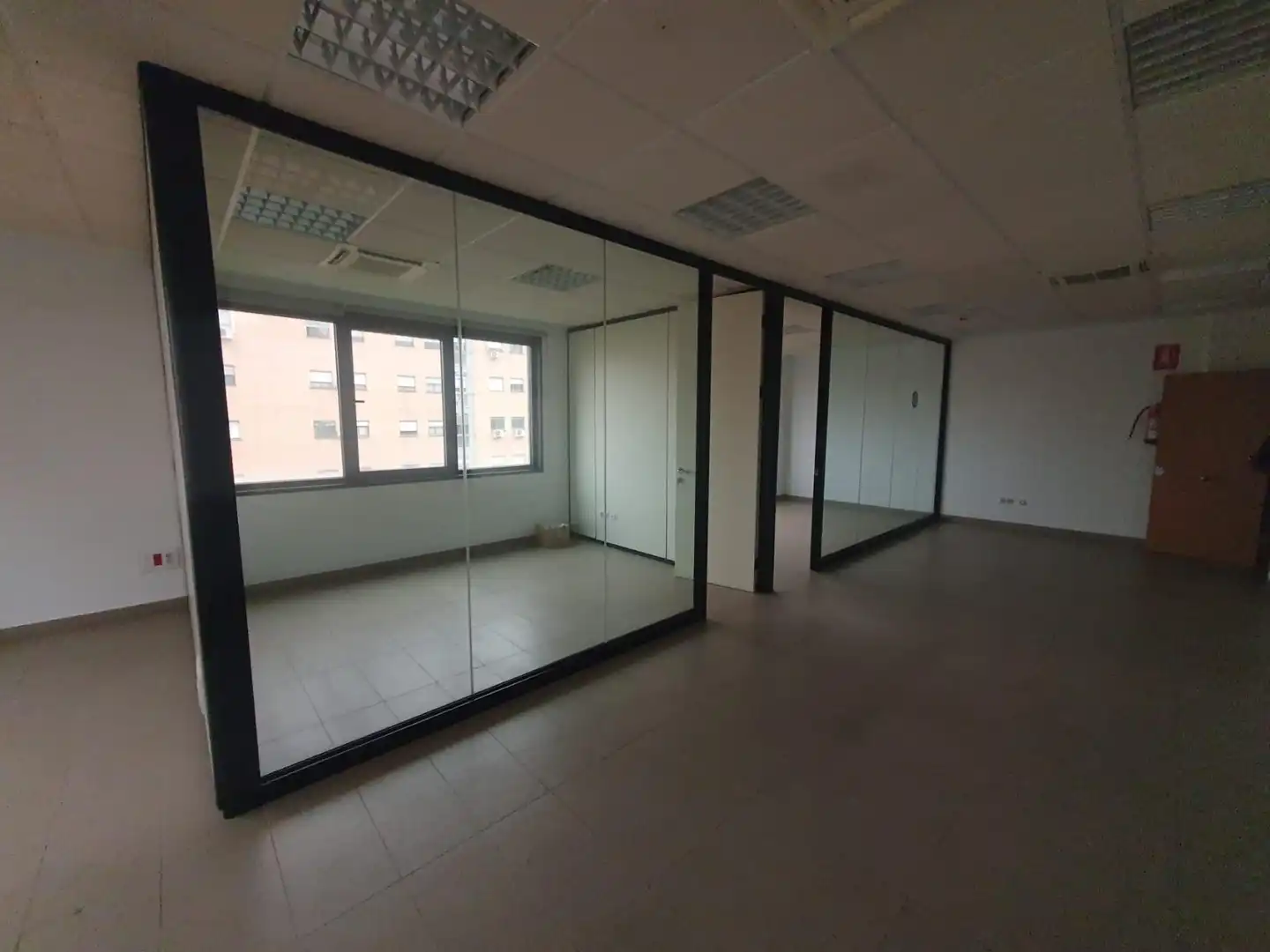 Oficina de lloguer a Este - Alcosa- Torreblanca, imagen 5