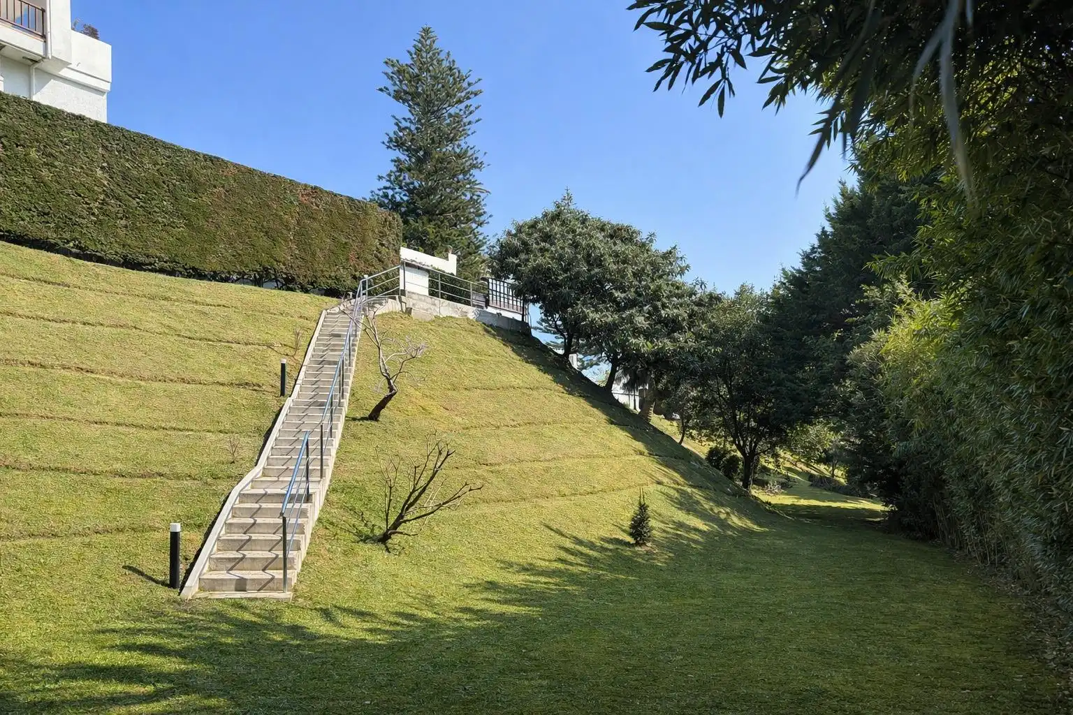 Jardí de Dúplex en venda en Comillas (Cantabria) amb Calefacció, Terrassa i Balcó